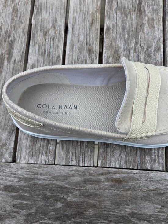 NWOT-Cole Haan Grand Canvas Penny Loafer Sneakers Men 9 B Ivory Tropical Coastal main image 3